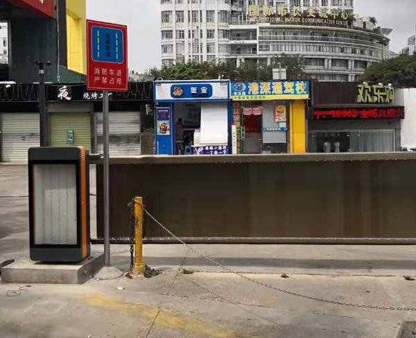 大庆车库广告道闸